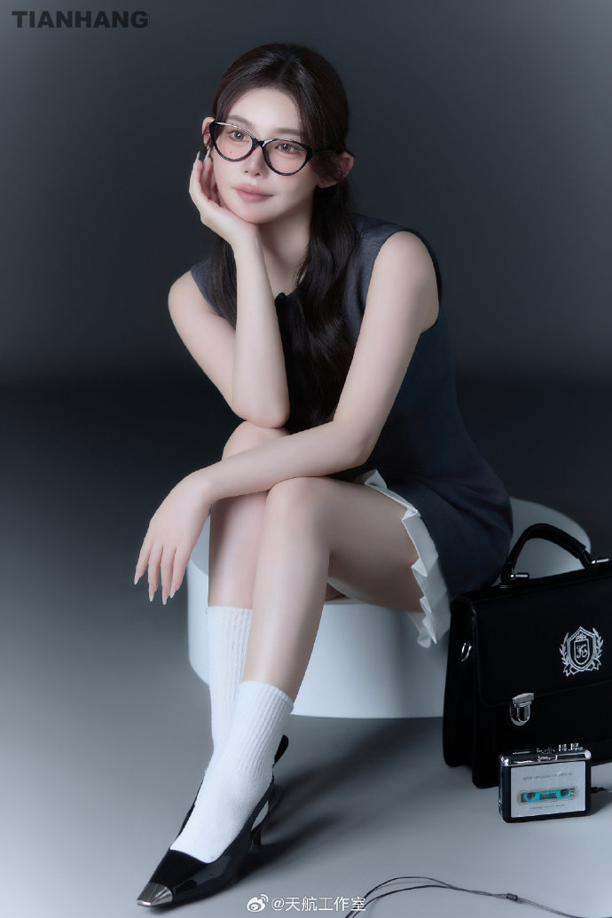 李茶的姑妈 封面