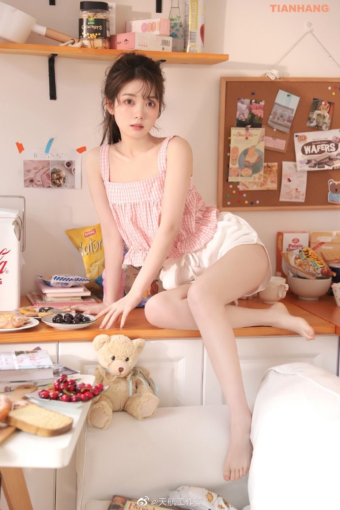 芭比 封面
